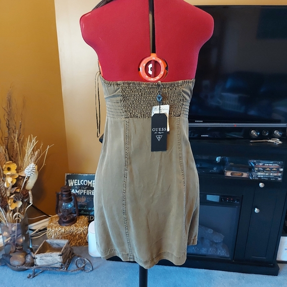 Size 9 guess dress - Picture 2 of 3